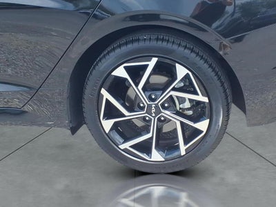 2025 Kia K5 EX