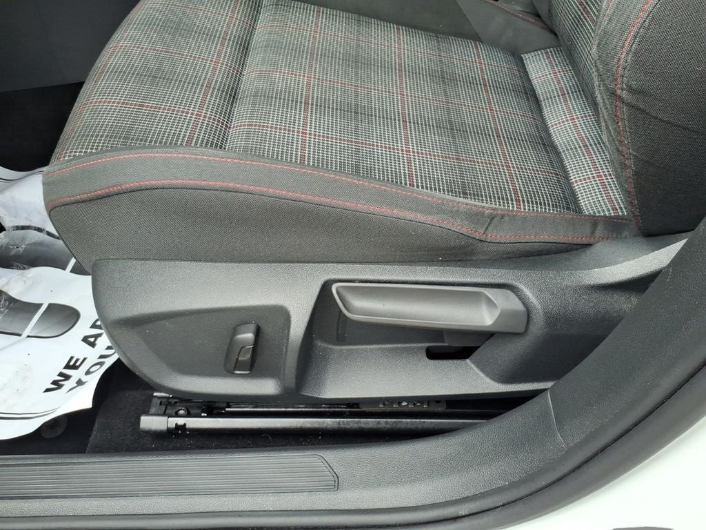 2022 Volkswagen Golf GTI 2.0T S