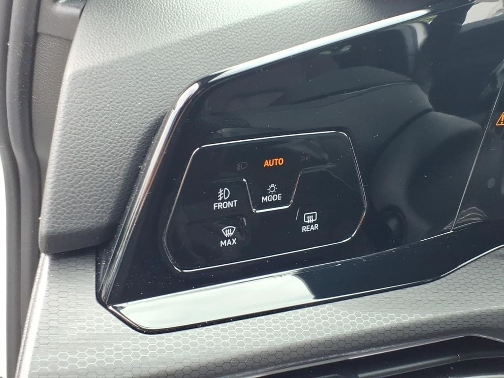 2022 Volkswagen Golf GTI 2.0T S