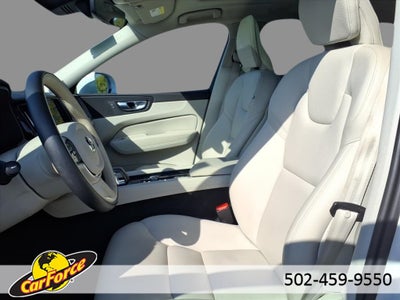 2023 Volvo XC60 B5 Plus Bright Theme