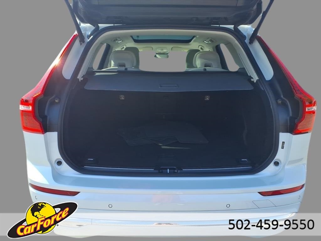 2023 Volvo XC60 B5 Plus Bright Theme