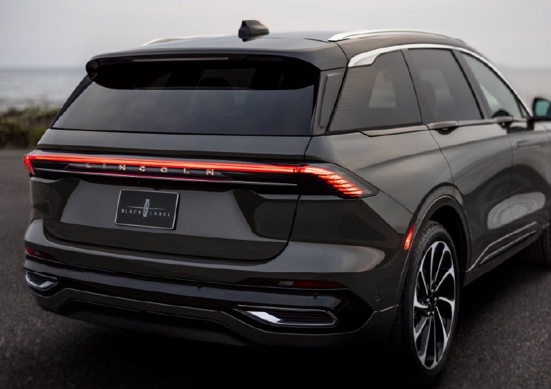 The rear of a 2025 Lincoln Black Label Nautilus® SUV displays full LED rear lighting. | Bill Collins Lincoln of Louisville in Louisville KY