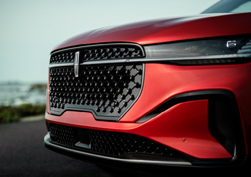 The sleek grille of a 2025 Lincoln Nautilus® SUV with the available Jet Appearance Package makes a bold statement. | Bill Collins Lincoln of Louisville in Louisville KY