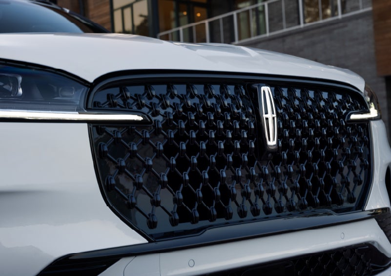 The front grille of a 2026 Lincoln Aviator® SUV is shown. | Bill Collins Lincoln of Louisville in Louisville KY
