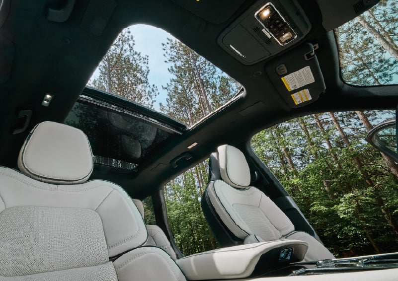 The front seats of a 2027 Lincoln Aviator® Black Label™ SUV | Bill Collins Lincoln of Louisville in Louisville KY